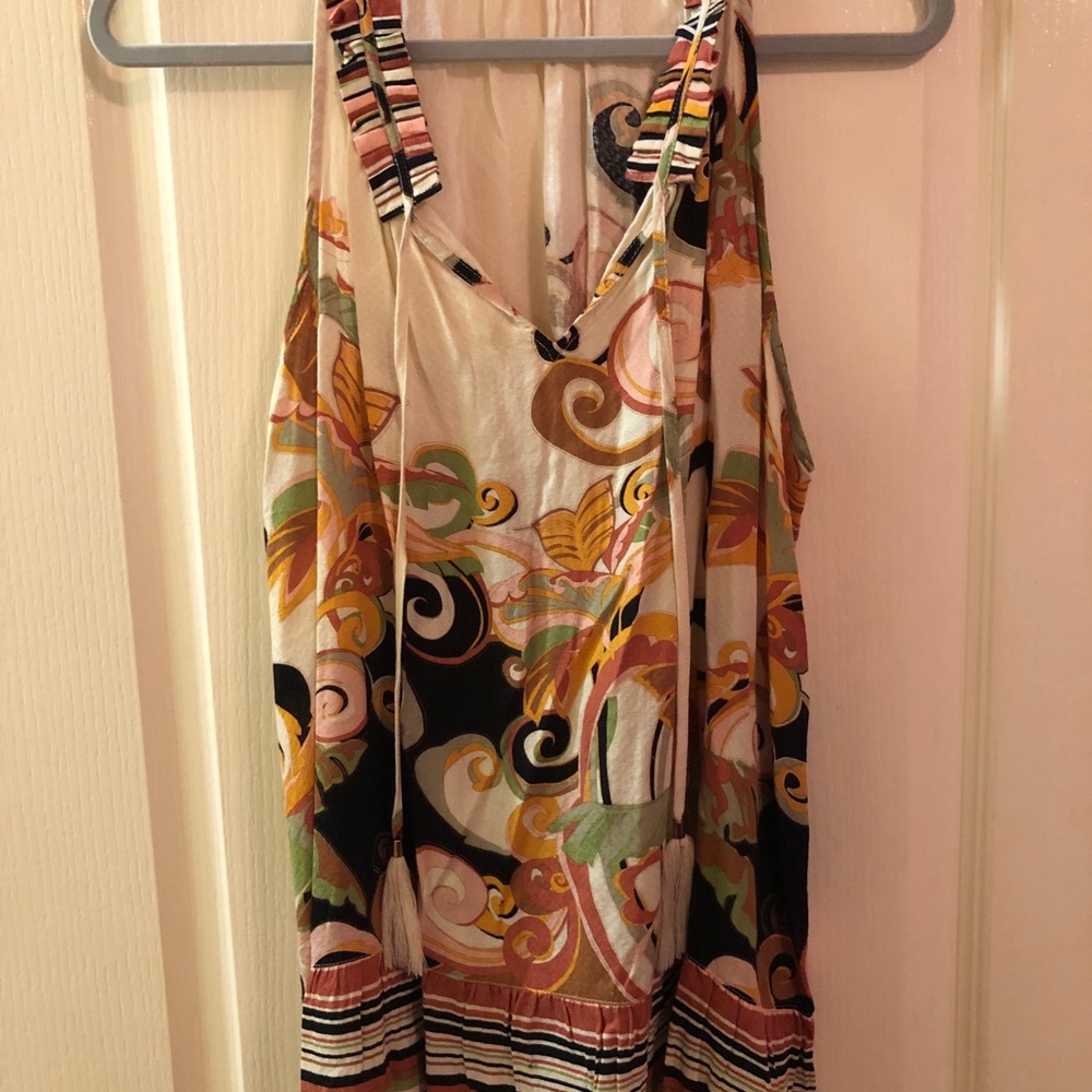 Rose + Olive multicolor shell women’s top
Excellent condition.
